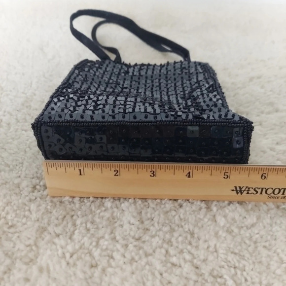 Jessica McClintock Black Square Sequins Evening Bag with snap closure - Picture 8 of 11